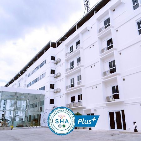 Thewhitehotel By Charoensri - Sha Extra Plus Udon Thani Ngoại thất bức ảnh