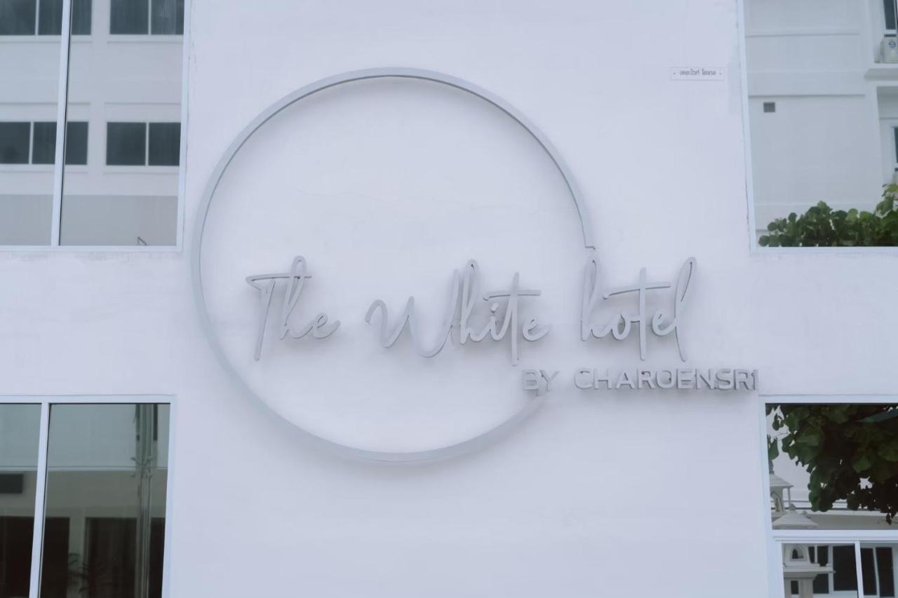 Thewhitehotel By Charoensri - Sha Extra Plus Udon Thani Ngoại thất bức ảnh